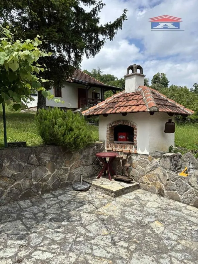 Prodaja, kuća, 146m², Ba, Ljig