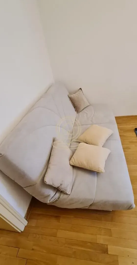 Izdavanje, jednosoban stan, 35m², Vračar Sve Podlokacije, Beograd