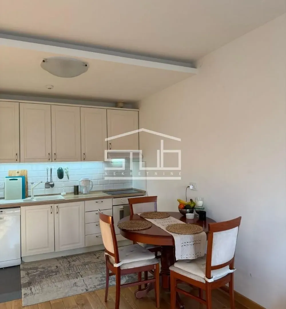 Izdavanje, trosoban stan, 65m², Cvijićeva, Palilula Sve Podlokacije