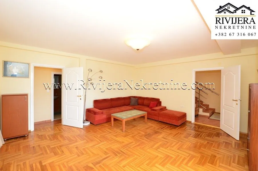 Prodaja, kuća, 204m², Savina, Herceg Novi