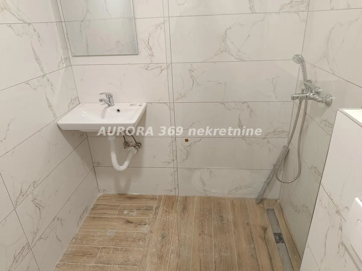 Prodaja, jednosoban stan, 32m², Adice, Novi Sad Sve Podlokacije