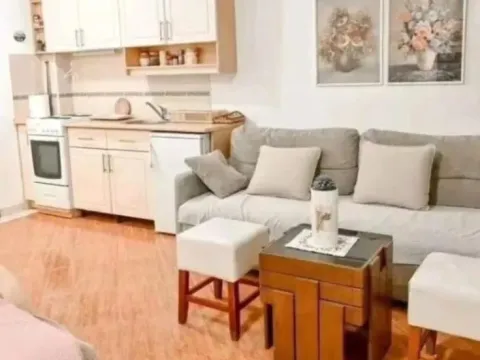 Prodaja, garsonjera, 33m², Budva, Crna Gora