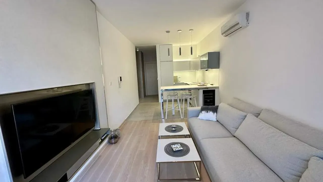 Prodaja, dvosoban stan, 58m², Budva, Crna Gora