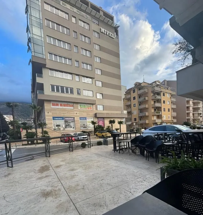 Prodaja, dvosoban stan, 80m², Budva, Crna Gora