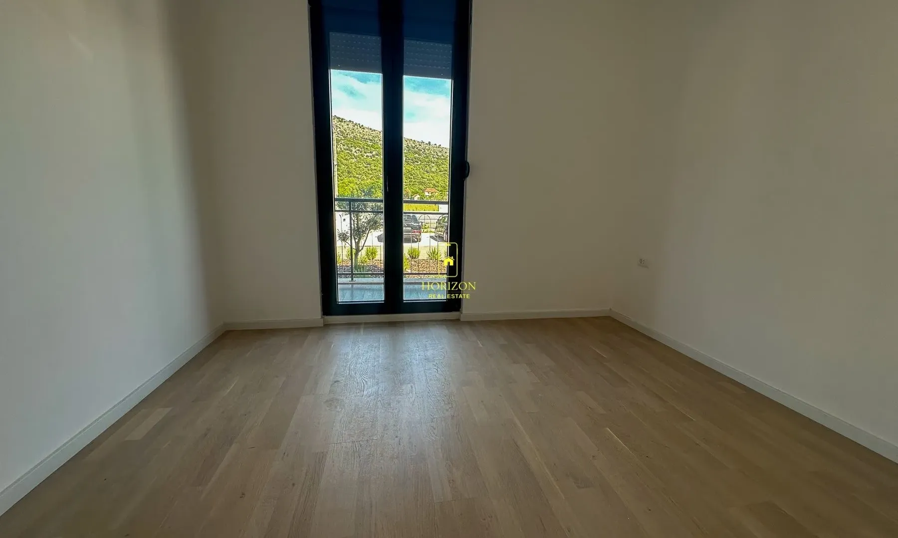 Prodaja, jednosoban stan, 48m², Tološi, Podgorica