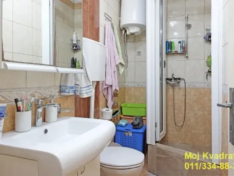 Sale, two bedroom apartment, 50m², Severni Bulevar, Zvezdara Sve Podlokacije - image 11