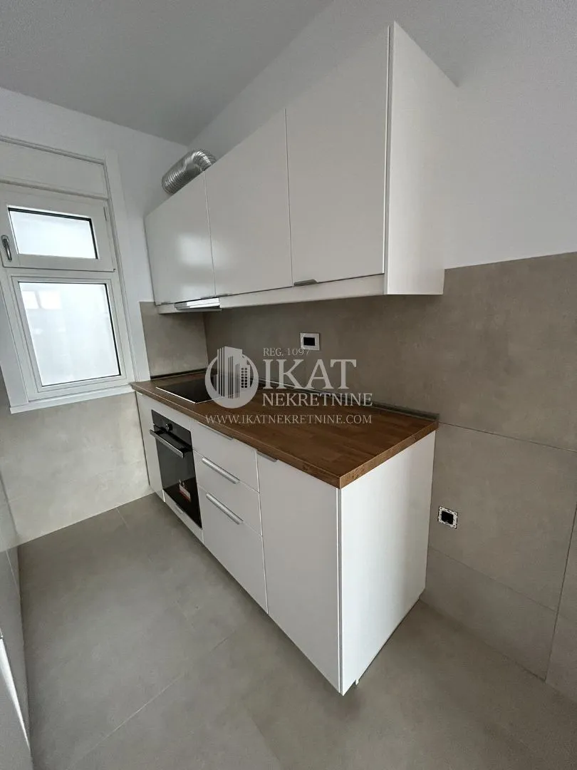 Sale, three bedroom apartment, 71m², Čubura, Beograd