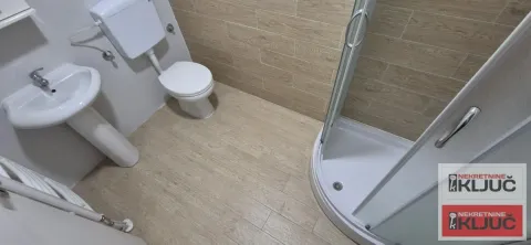 Prodaja, garsonjera, 21m², Lipov gaj, Novi Sad Sve Podlokacije - image 2