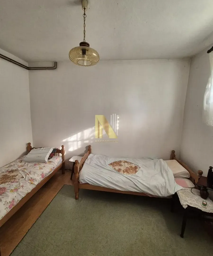 Prodaja, kuća, 219m², Petrovaradin, Novi Sad