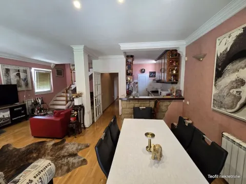 Sale, apartment, 245m², Banovo Brdo, Beograd - image 2