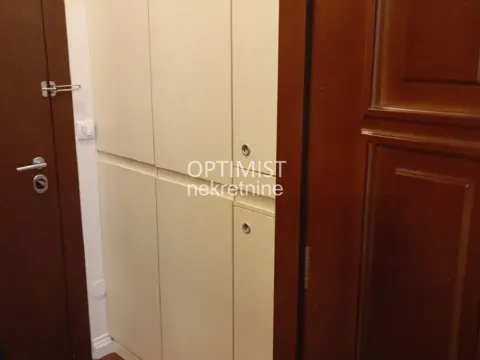 Prodaja, dvosoban stan, 43m², Stari Grad, Beograd - image 17