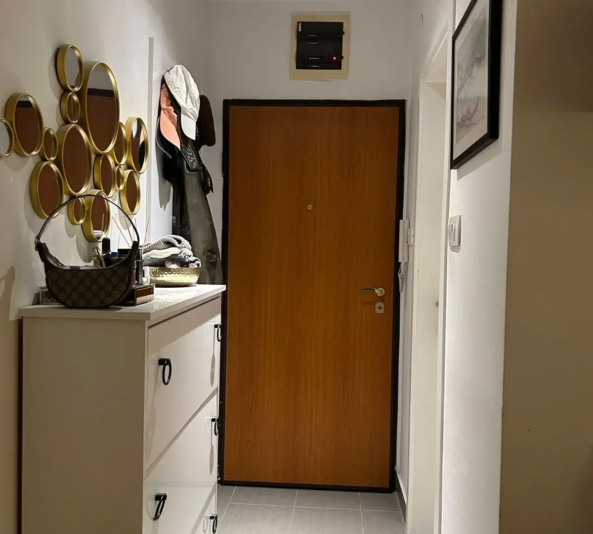 Rent, one bedroom apartment, 38m², Podgorica, Crna Gora