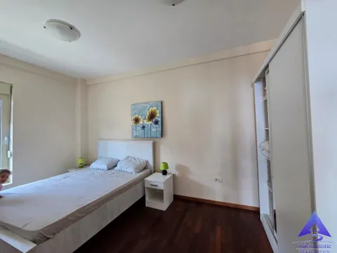 Sale, one bedroom apartment, 55m², Centar, Budva - image 12