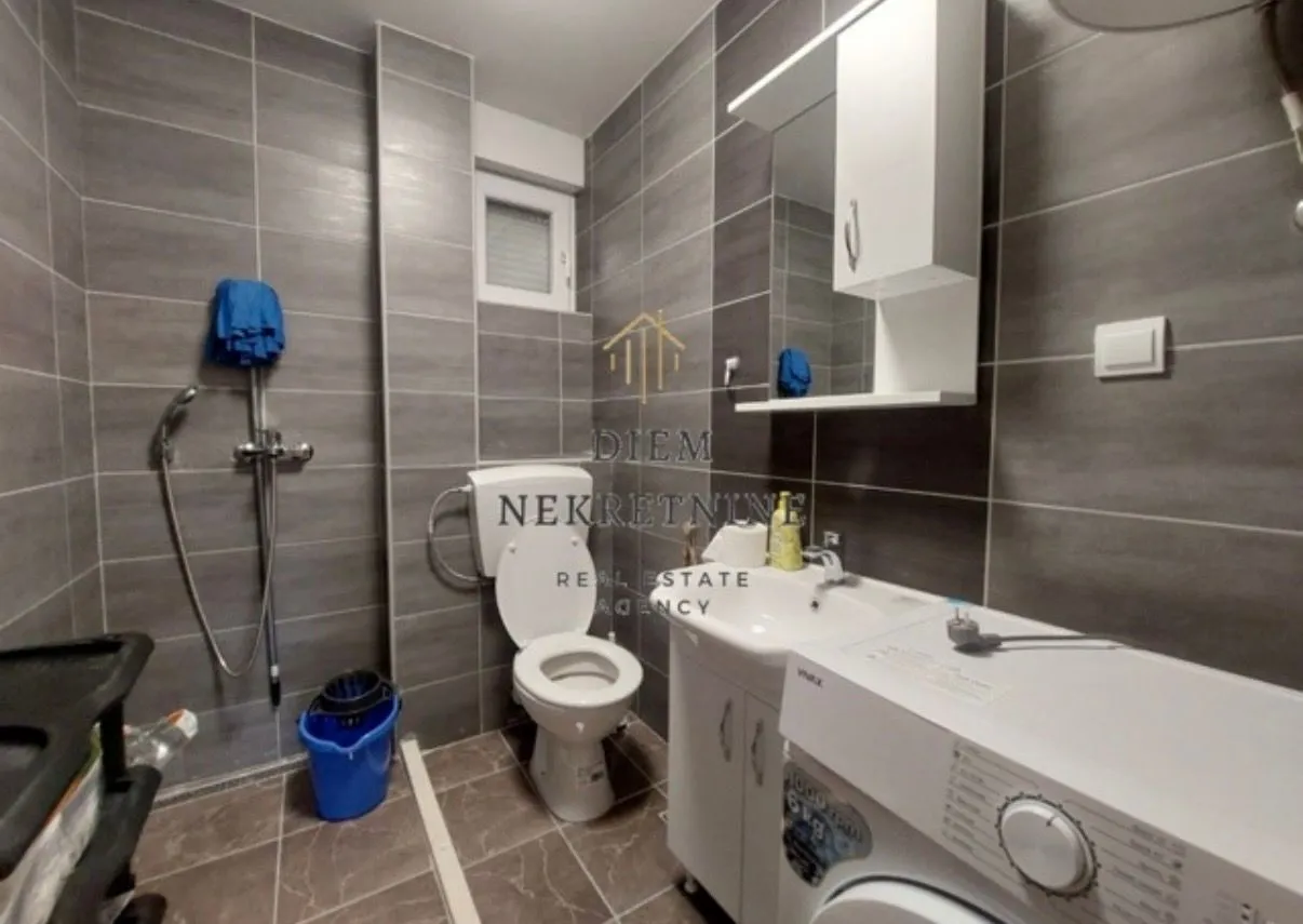 Izdavanje, jednosoban stan, 47m², Igalo, Herceg Novi