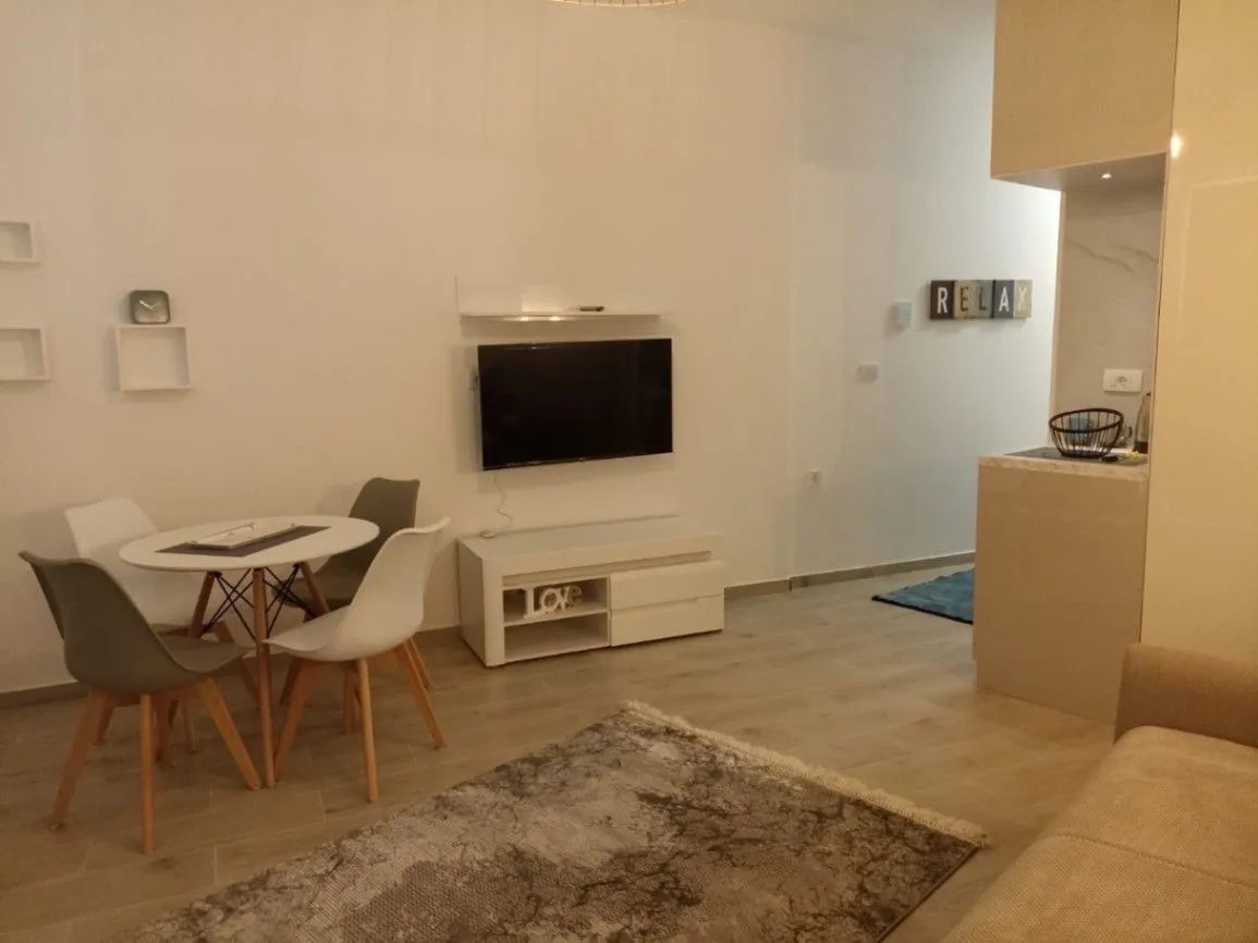 Rent, studio apartment, 34m², Sutomore, Bar