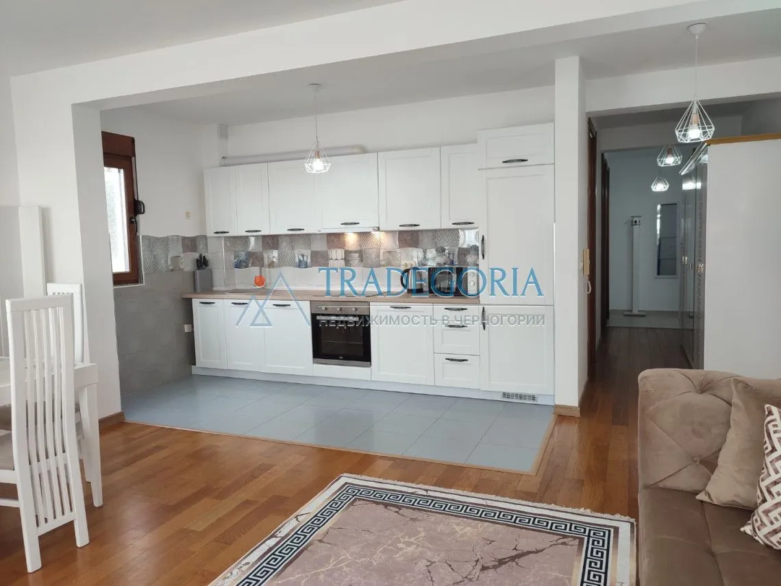 Prodaja, dvosoban stan, 97m², Dobra Voda, Bar