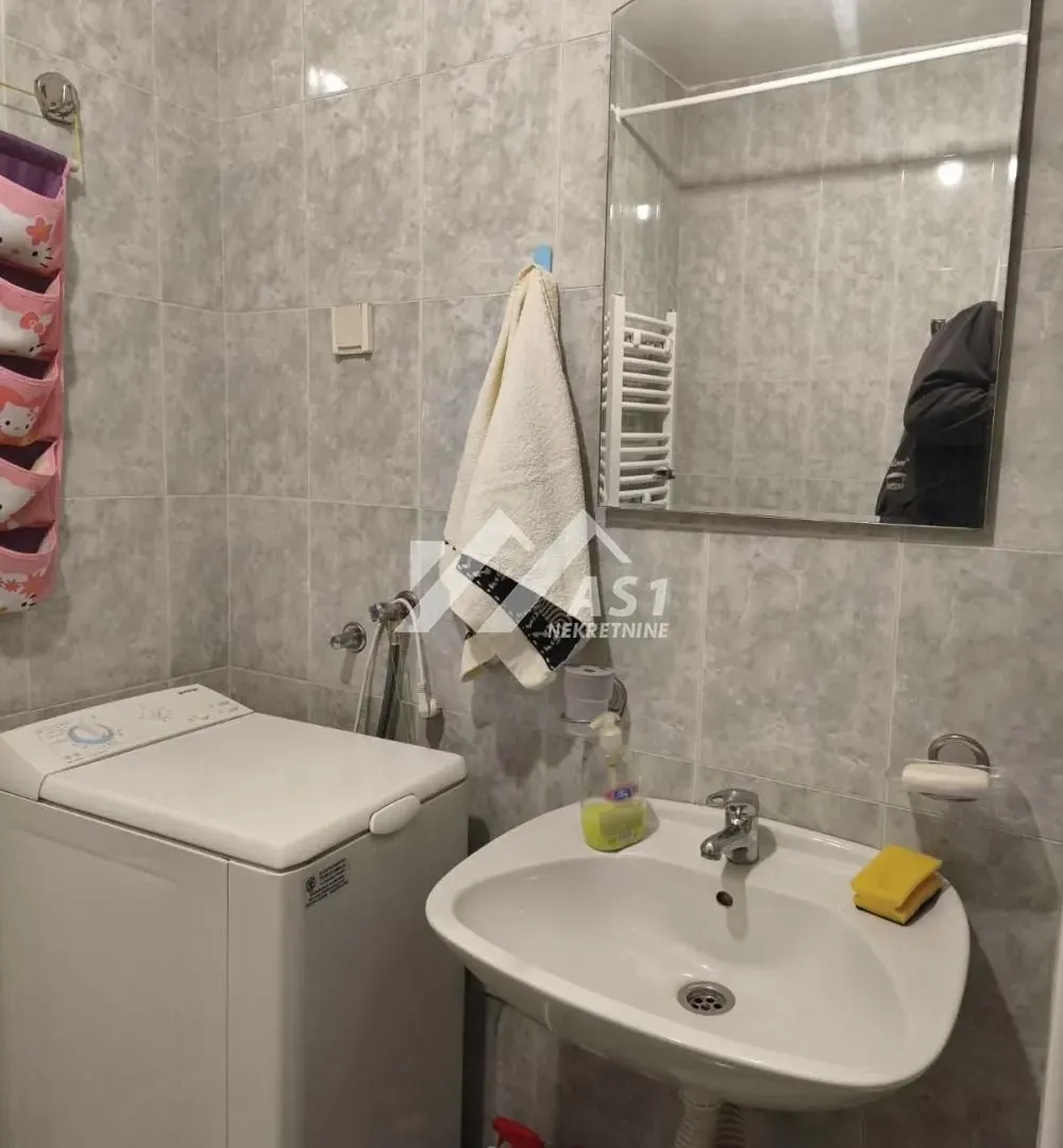 Izdavanje, jednosoban stan, 32m², Novi Sad Sve Podlokacije, Novi Sad