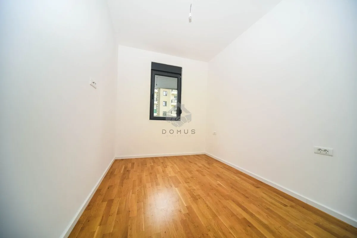 Prodaja, dvosoban stan, 64m², Tološi, Podgorica