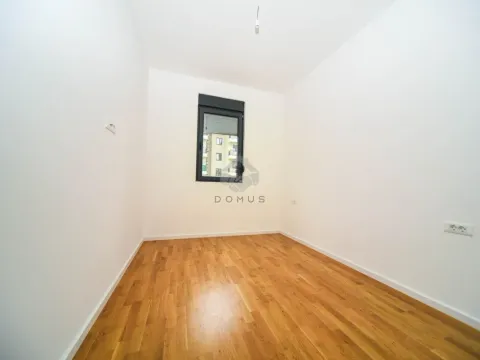 Prodaja, dvosoban stan, 64m², Tološi, Podgorica - image 5