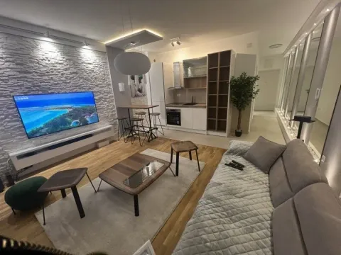 Prodaja, jednosoban stan, 54m², Dobrota, Kotor - image 6