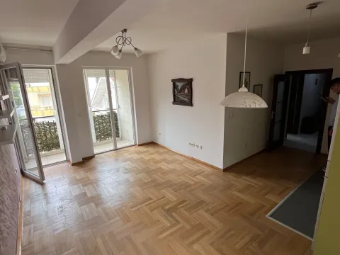 Sale, two bedroom apartment, 72m², Momišići, Podgorica - image 6