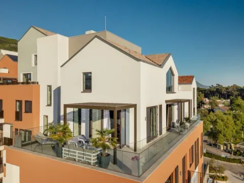 Prodaja, dvosoban stan, 179m², Porto Montenegro, Tivat - image 12