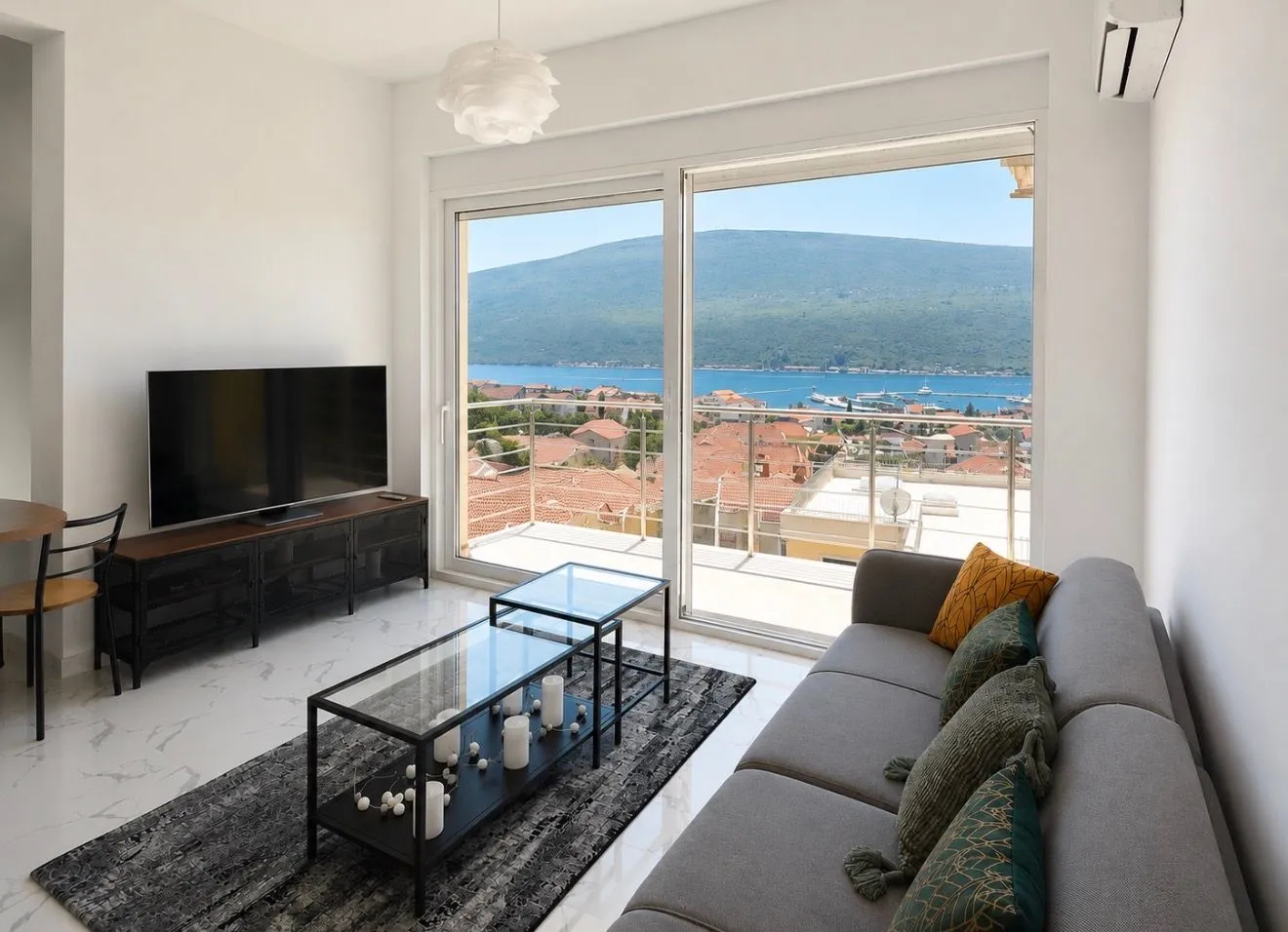 Prodaja, jednosoban stan, 48m², Kumbor, Herceg Novi