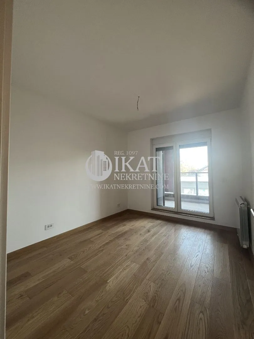 Sale, two bedroom apartment, 70m², Novi Beograd Blok 65, Novi Beograd Sve Podlokacije