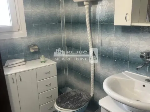 Izdavanje, dvosoban stan, 62m², Kalenić Pijaca, Vračar Sve Podlokacije - image 13