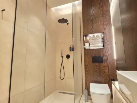Sale, one bedroom apartment, 44m², Bečići, Budva - image 22