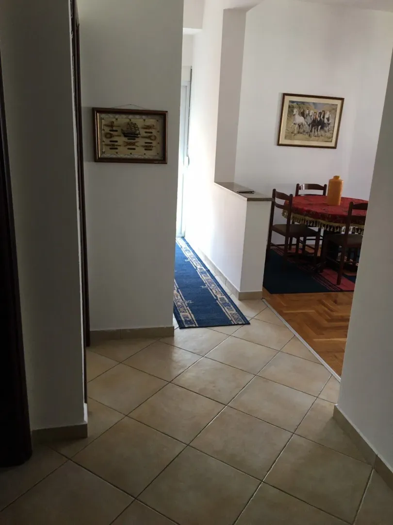 Rent, three bedroom apartment, 70m², 1 maj, Podgorica