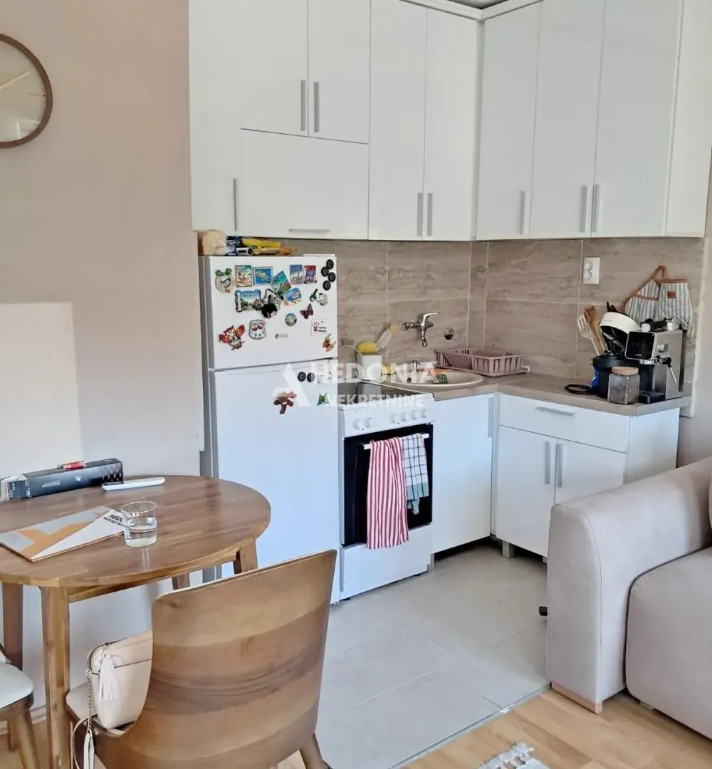 Prodaja, jednosoban stan, 27m², Karaburma, Palilula Sve Podlokacije