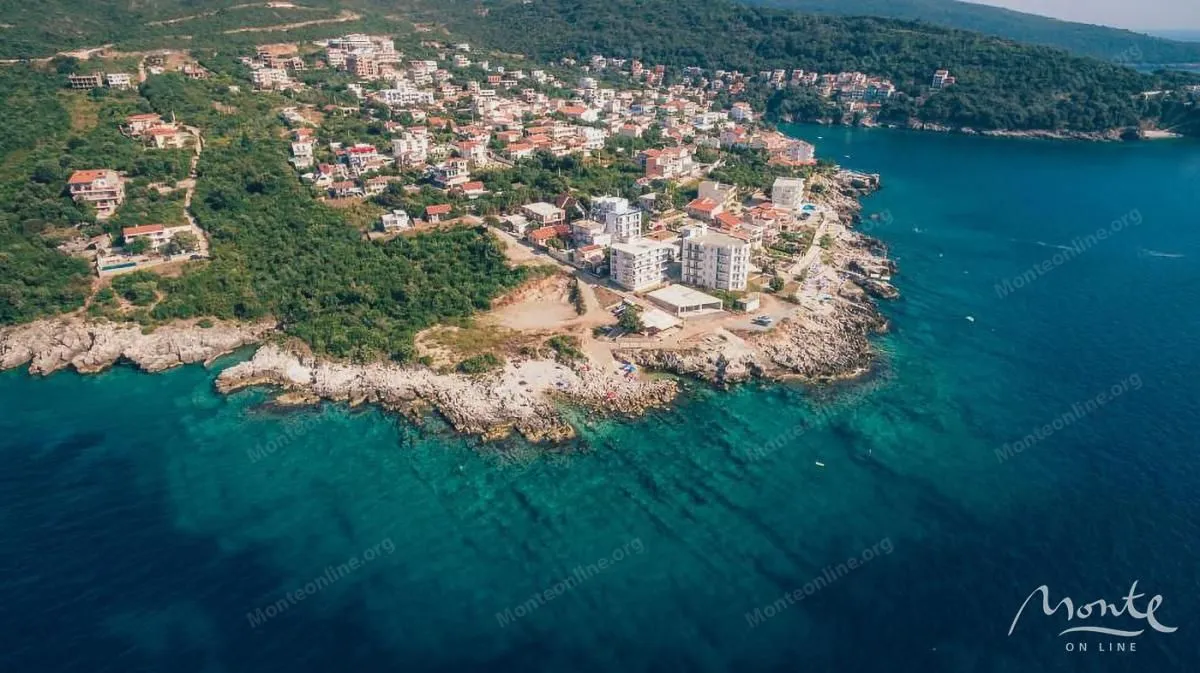 Sale, office space, 400m², Utjeha, Bar
