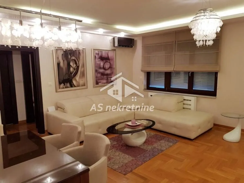 Prodaja, trosoban stan, 75m², Fon (Fon - Bilećka), Voždovac Sve Podlokacije