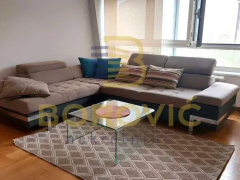 Stan in Kalenić Pijaca