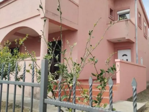 Sale, house, 220m², Šušanj, Bar - image 6