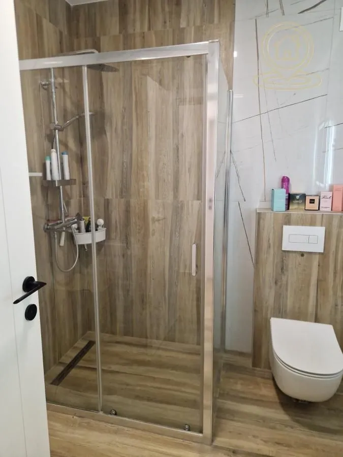 Prodaja, četvorosoban stan, 98m², Petrovaradin, Novi Sad