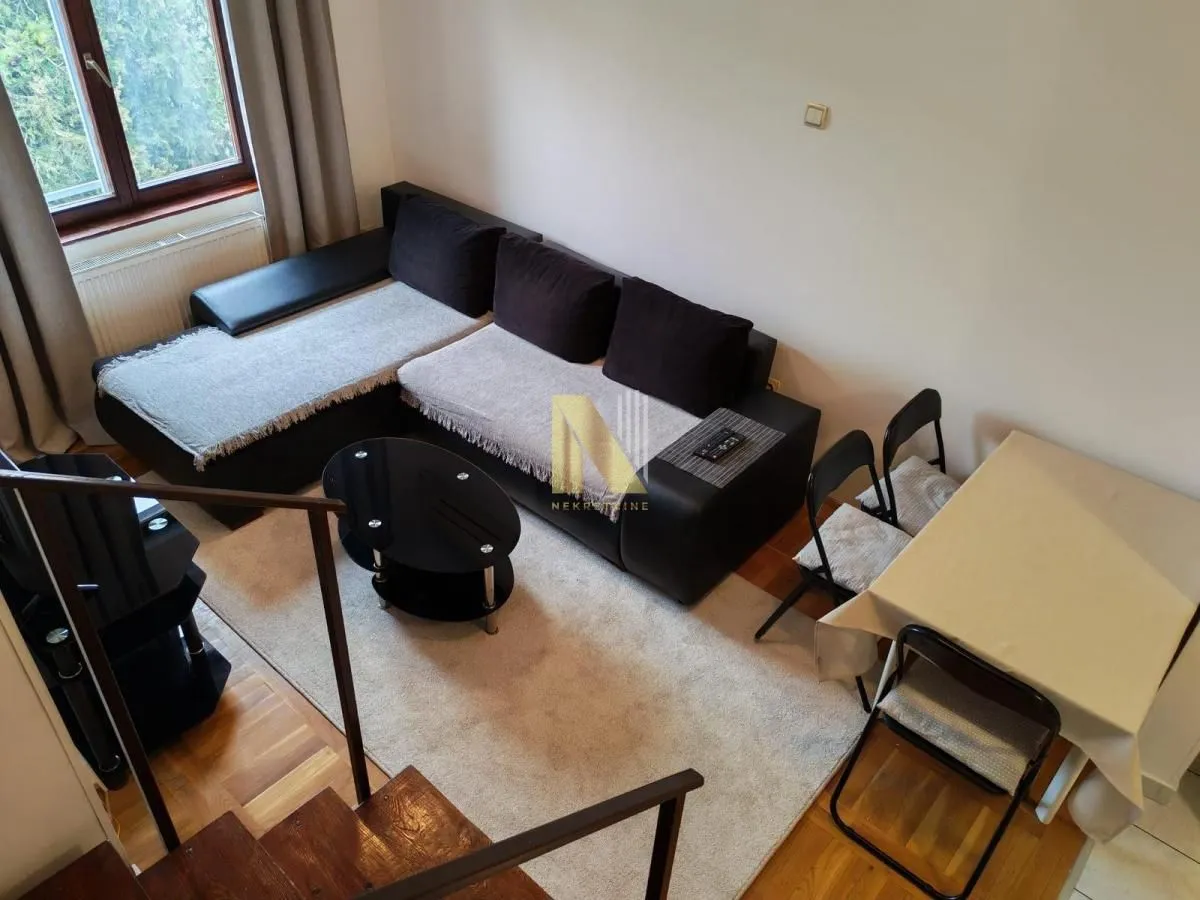 Izdavanje, dvosoban stan, 54m², Centar, Novi Sad