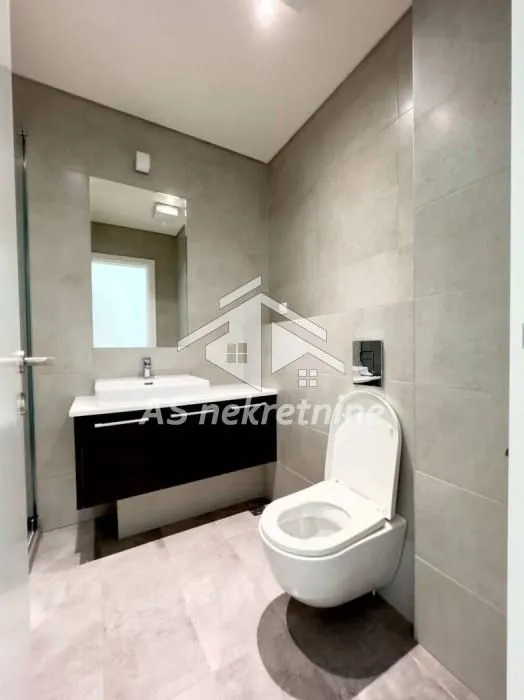 Rent, three bedroom apartment, 142m², Savski Venac, Beograd