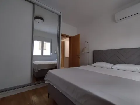 Sale, one bedroom apartment, 68m², Baošići, Herceg Novi - image 13