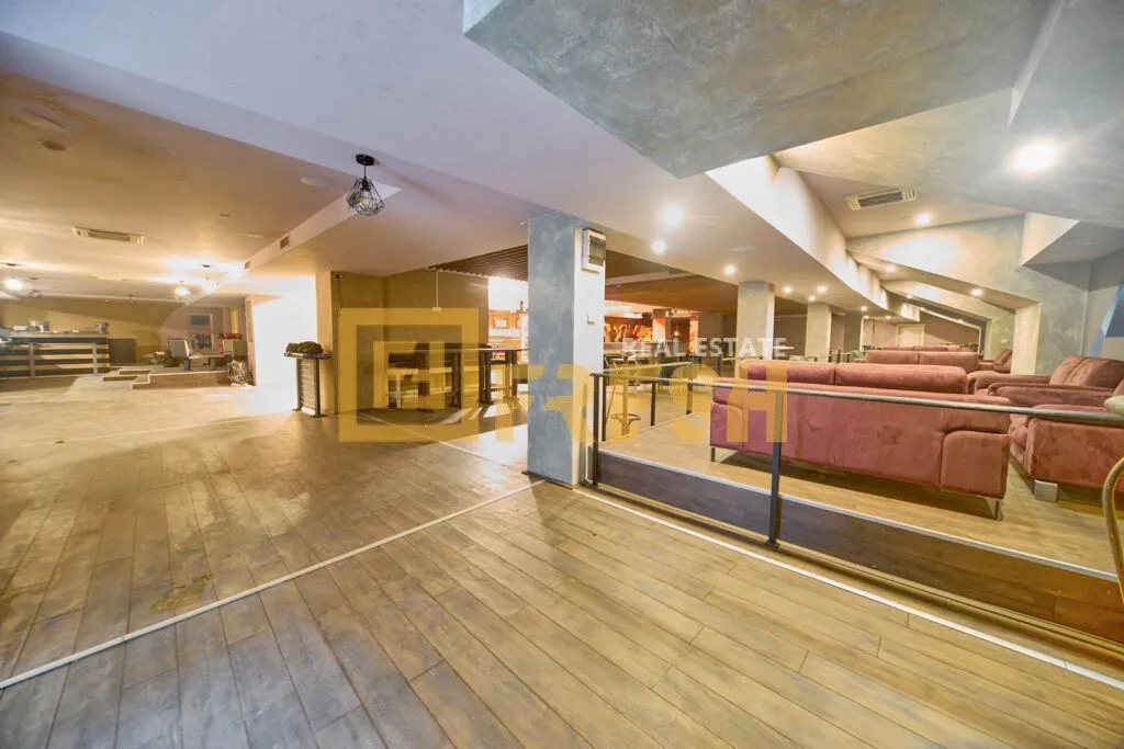 Sale, office space, 1343m², Centar, Podgorica