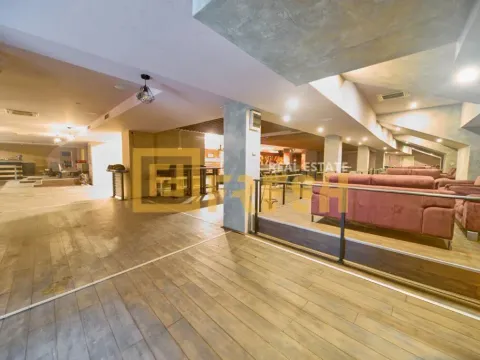 Prodaja, poslovni prostor, 1343m², Centar, Podgorica - image 67