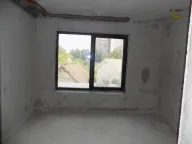 Izdavanje, poslovni prostor, 215m², Paraćin, Srbija - image 5