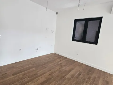 Prodaja, jednosoban stan, 49m², Dumidran, Tivat - image 4