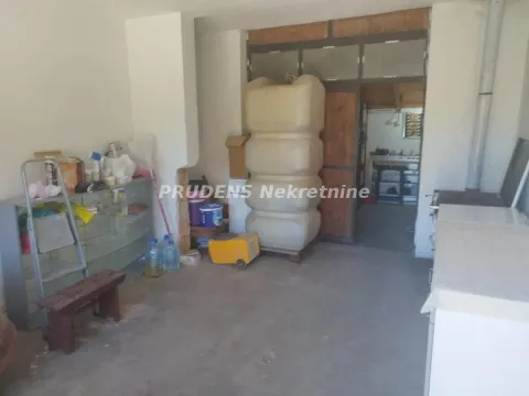 Sale, house, 200m², Jakovo, Surčin - image 12