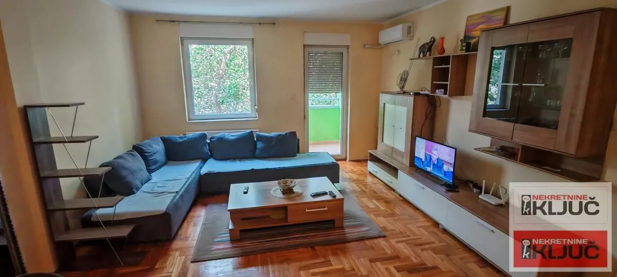 Rent, one bedroom apartment, 45m², Grbavica, Novi Sad Sve Podlokacije