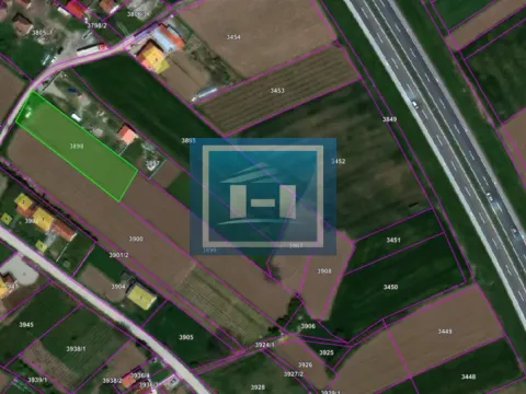 Zemljište in Staro Lanište