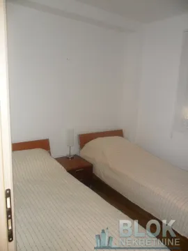 Rent, three bedroom apartment, 110m², Preko Morače, Podgorica - image 11