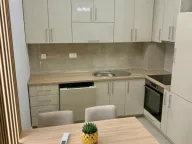 Izdavanje, jednosoban stan, 48m², New City, Podgorica - image 10