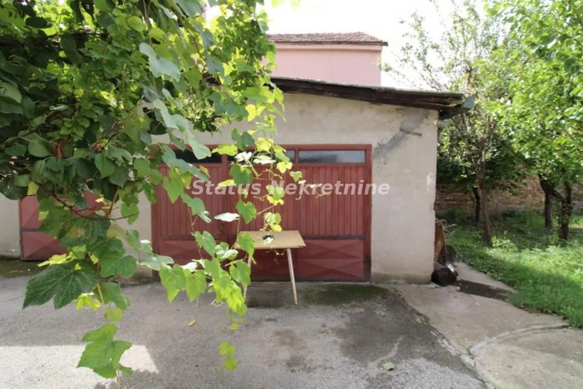 Prodaja, kuća, 170m², Kać, Novi Sad Sve Podlokacije
